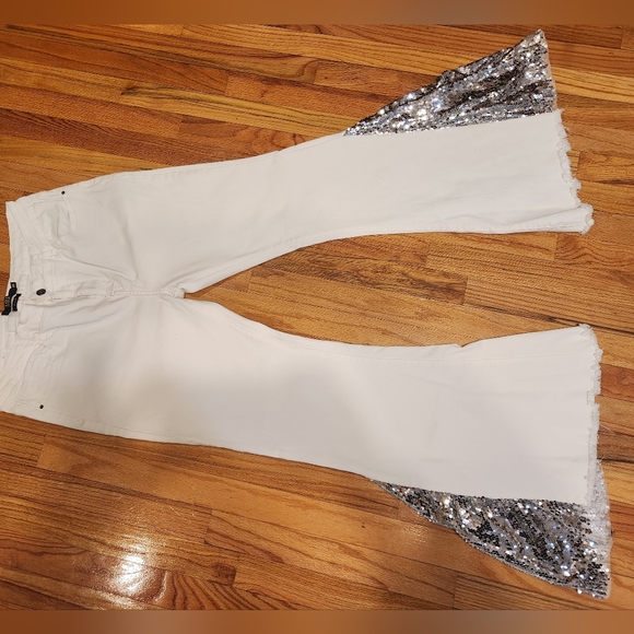 Lucky & Blessed super flares with sequin flare - Picture 2 of 3